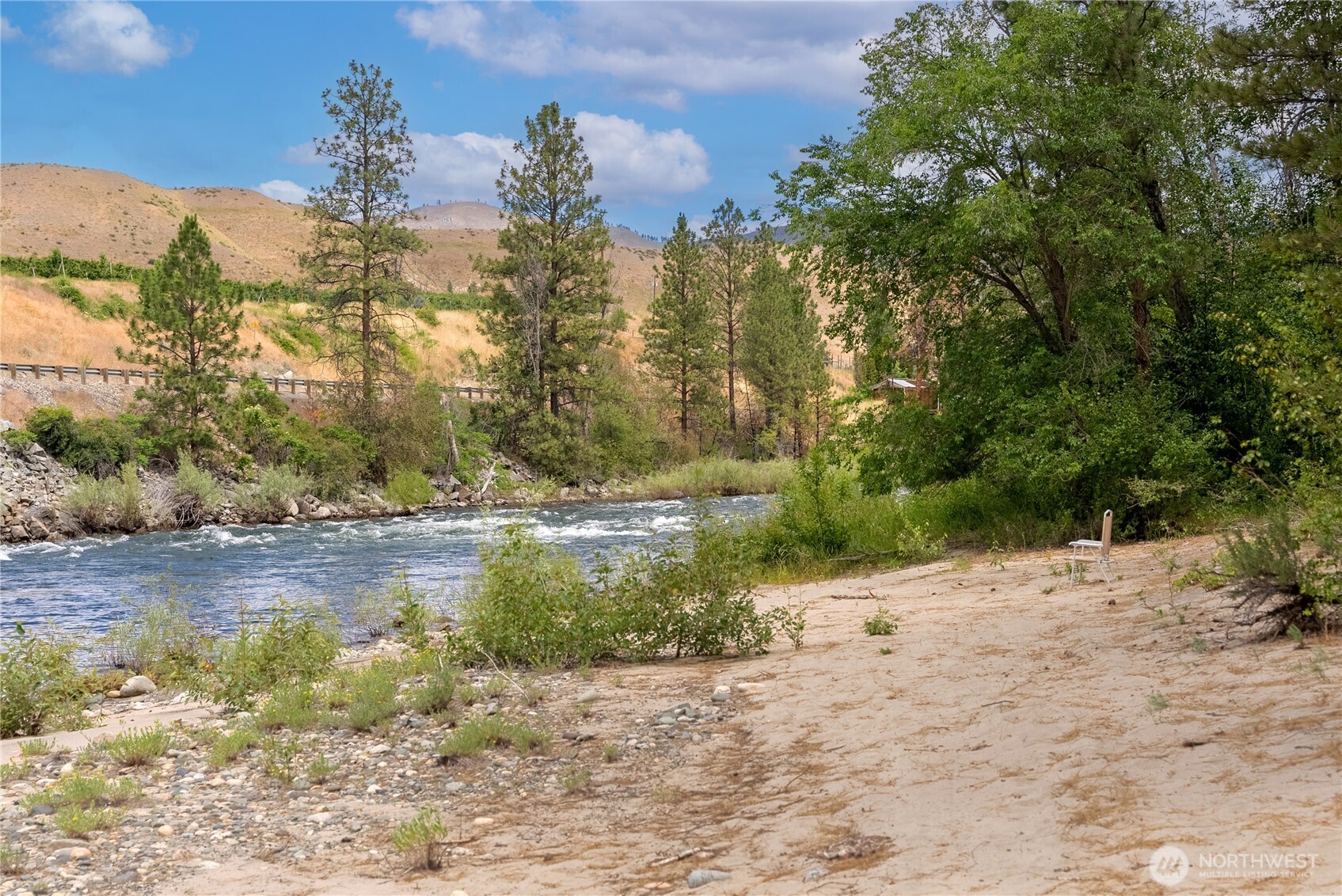 30 Whitewater Drive Pateros WA 98846