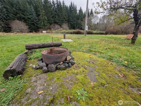 81 Barber Road Clallam Bay WA 98326