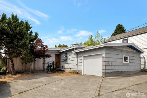 5912 45th Avenue SW Seattle WA 98136