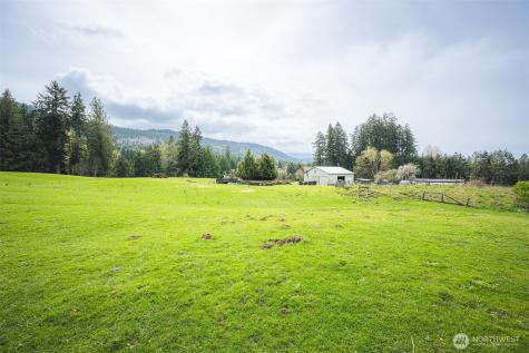 280 Oxenford Road Port Angeles WA 98363