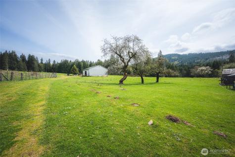 280 Oxenford Road Port Angeles WA 98363