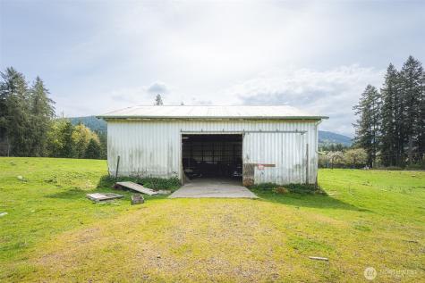 280 Oxenford Road Port Angeles WA 98363