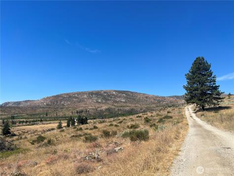 10 Landers Road Malott WA 98829