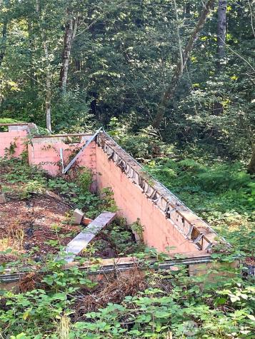 111 N Colony Surf Drive Lilliwaup WA 98555