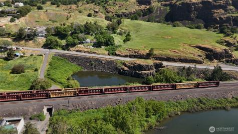 212025870 Lewis And Clark Highway Lyle WA 98635