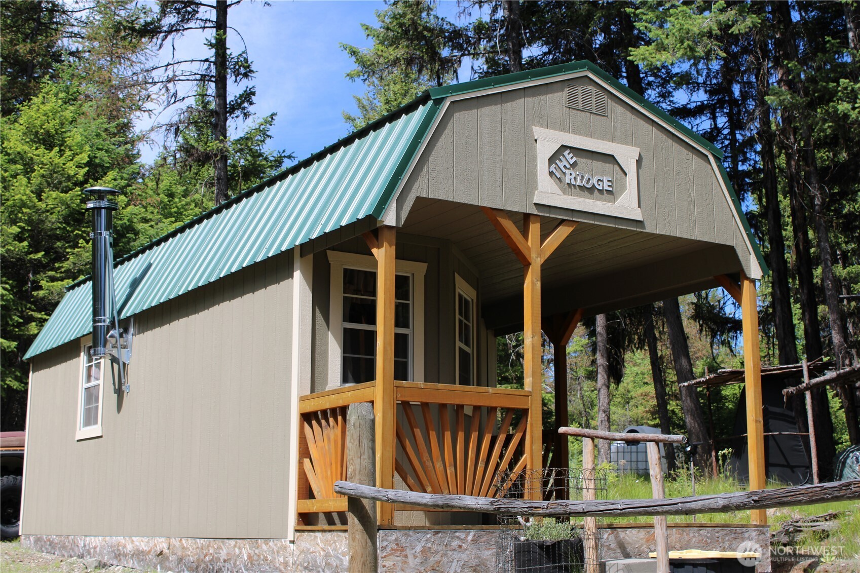 325 Pontiac Ridge Tonasket WA 98855