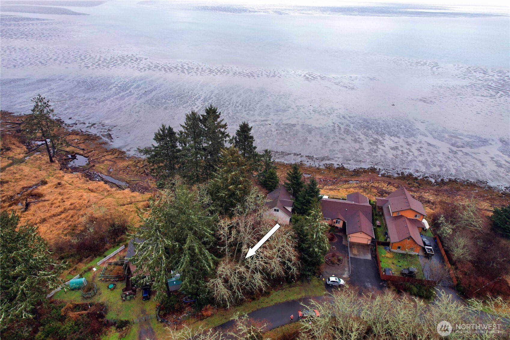 816 Duck Lake Drive NE Ocean Shores WA 98569