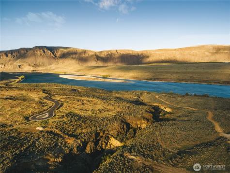 131 Stagecoach Lane Malaga WA 98828