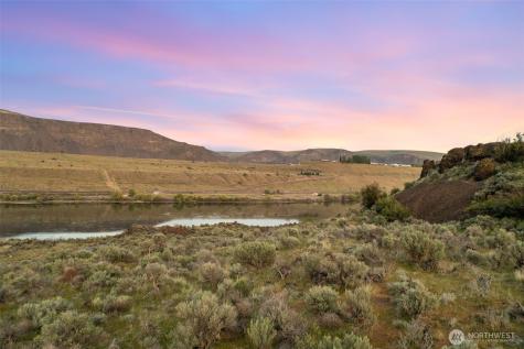 131 Stagecoach Lane Malaga WA 98828