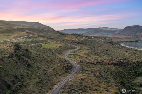 131 Stagecoach Lane Malaga WA 98828