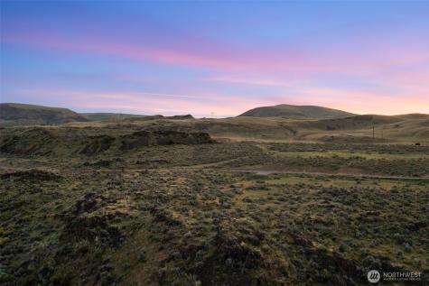 131 Stagecoach Lane Malaga WA 98828