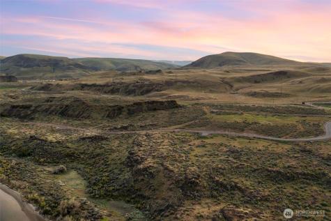 131 Stagecoach Lane Malaga WA 98828