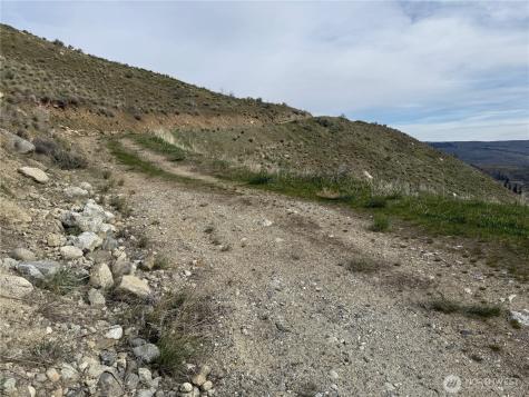 2830 Antoine Creek Road Chelan WA 98816