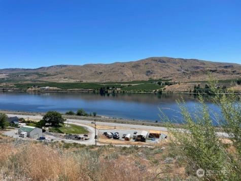 37 Osprey Nest Road Pateros WA 98846
