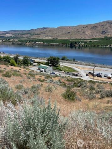 37 Osprey Nest Road Pateros WA 98846