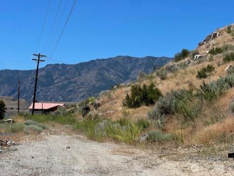 37 Osprey Nest Road Pateros WA 98846