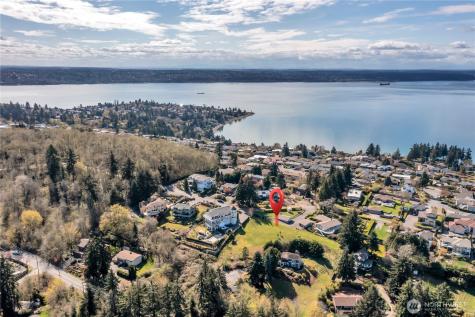 6210 Dash Point Boulevard NE Tacoma WA 98422