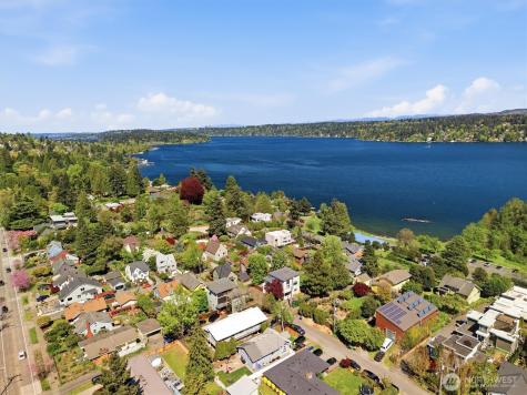8306 54th Avenue S Seattle WA 98118