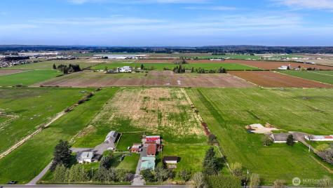 8683 Benson Road Lynden WA 98264