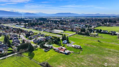 8683 Benson Road Lynden WA 98264