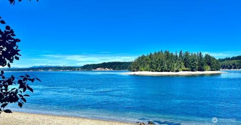 12708 Lovass Road Anderson Island WA 98303