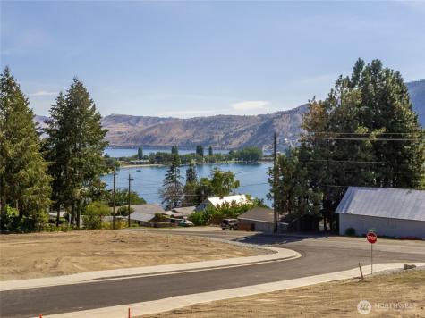 33 Indigo Lane Manson WA 98831