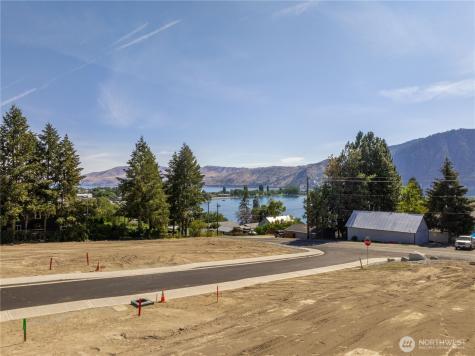 33 Indigo Lane Manson WA 98831