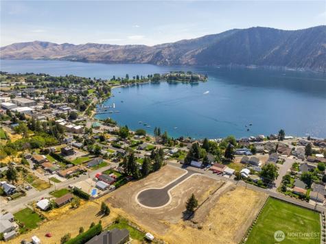 33 Indigo Lane Manson WA 98831