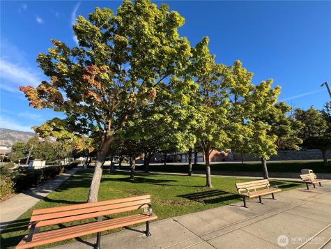 33 Indigo Lane Manson WA 98831