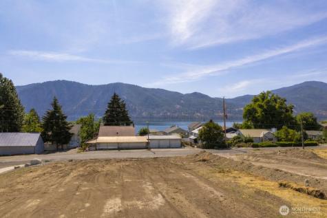 33 Indigo Lane Manson WA 98831