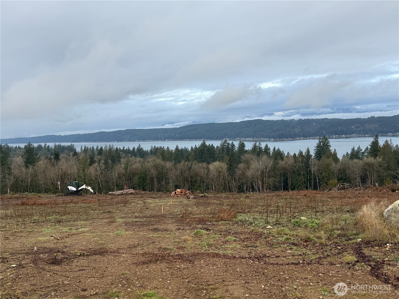 7 Rimstone Loop Belfair WA 98528