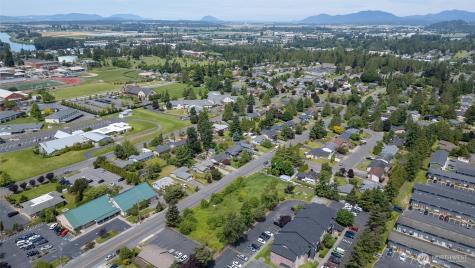 0 18th Mount Vernon WA 98273