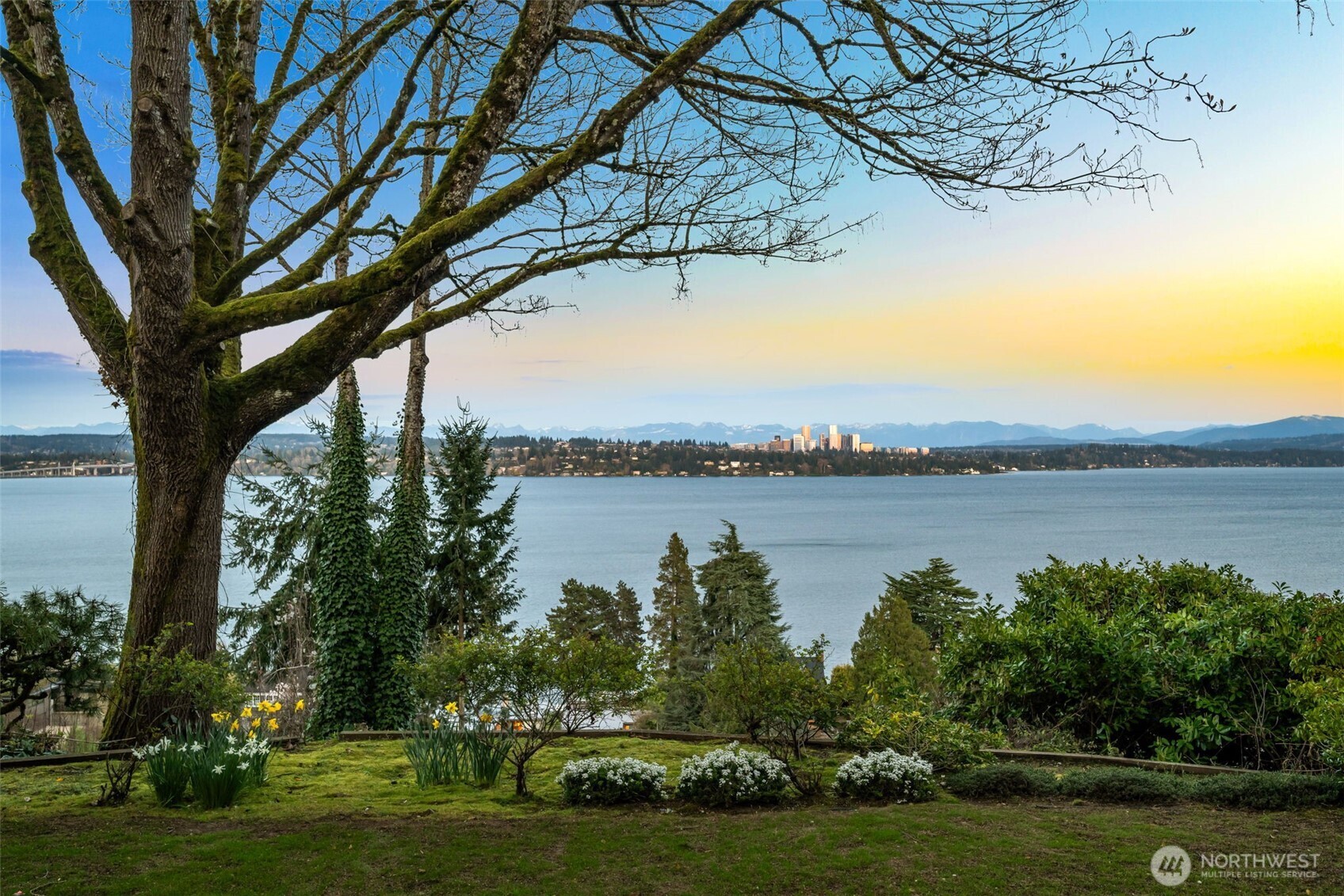 520 36th Avenue E Seattle WA 98112