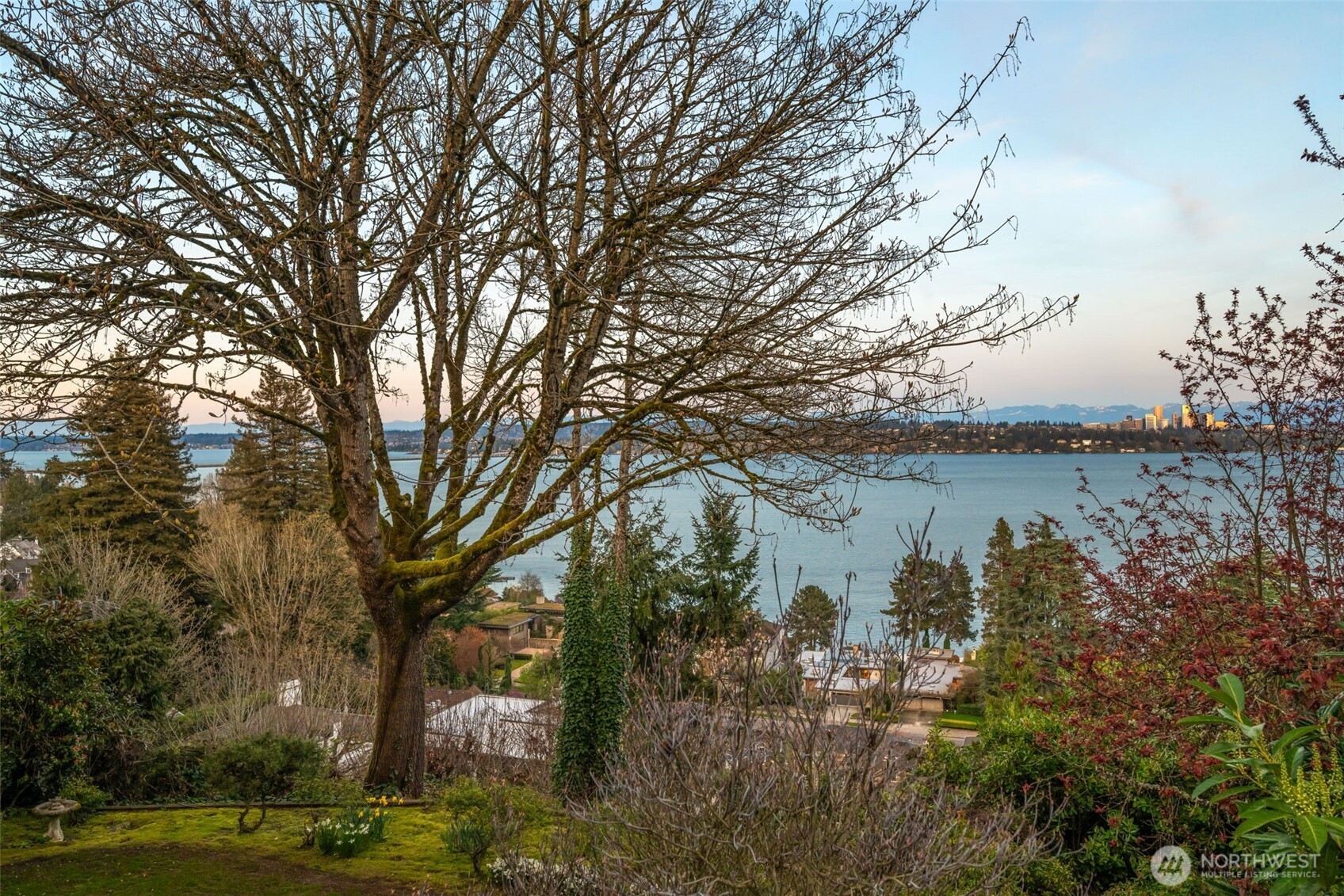 520 36th Avenue E Seattle WA 98112