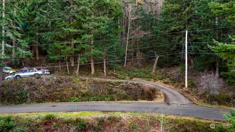 2981 Hales Passage Drive Lummi Island WA 98262