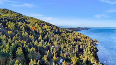 2981 Hales Passage Drive Lummi Island WA 98262