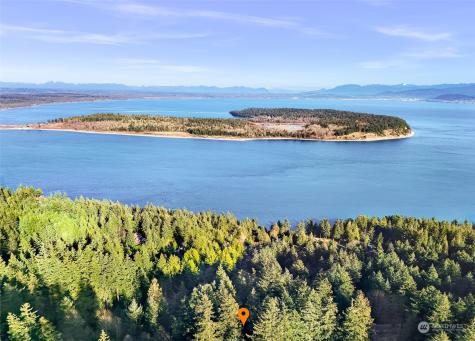 2981 Hales Passage Drive Lummi Island WA 98262