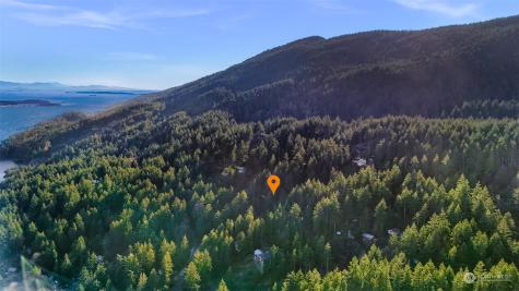 2981 Hales Passage Drive Lummi Island WA 98262