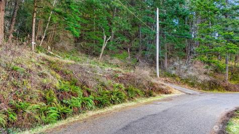 2981 Hales Passage Drive Lummi Island WA 98262