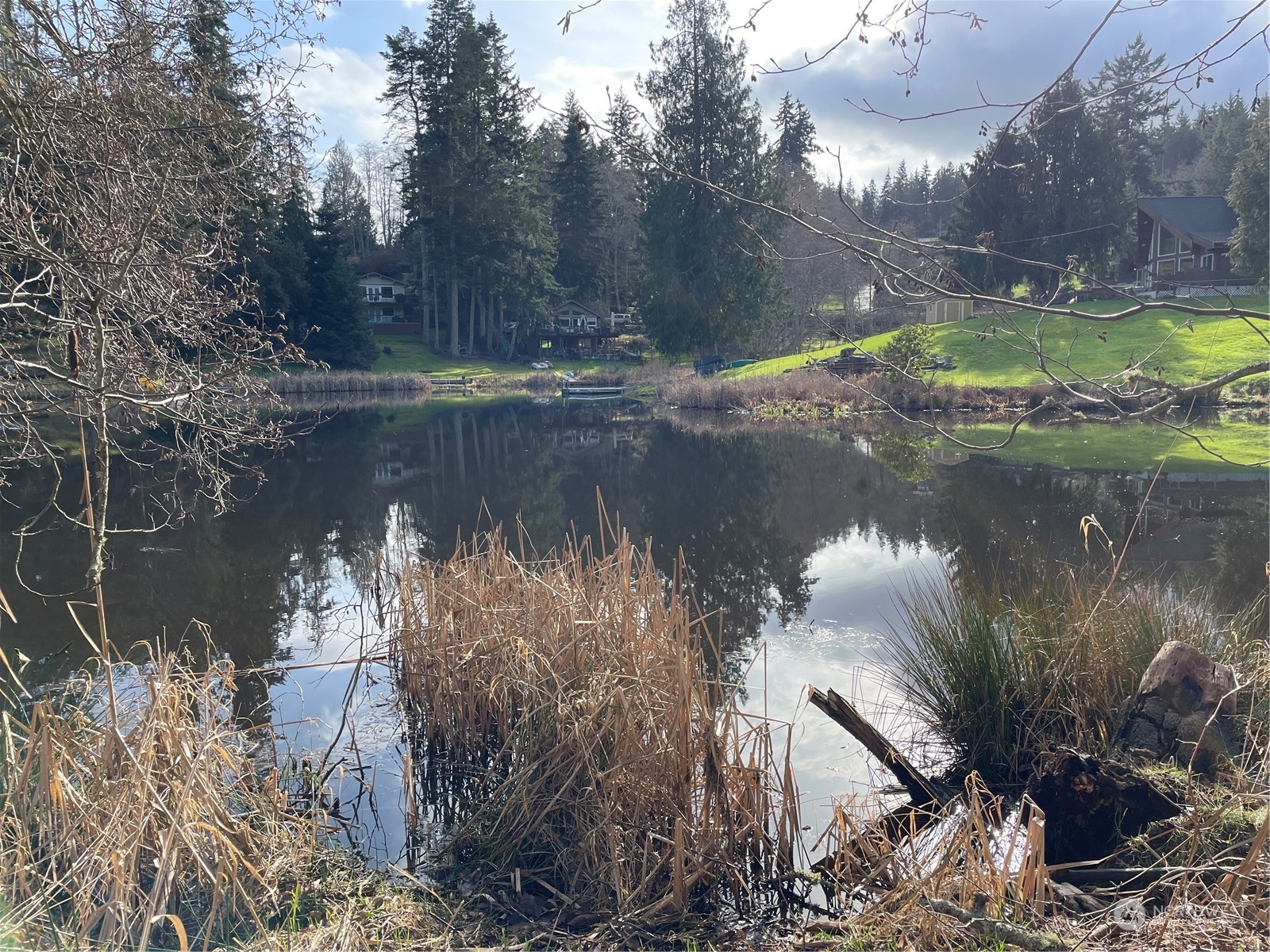 1126 Honeymoon Lake Drive Greenbank WA 98253