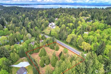 2100 S Camano Drive Camano Island WA 98282