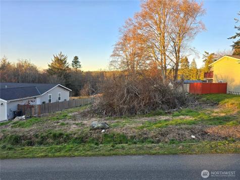 16 Deception Circle Oak Harbor WA 98277