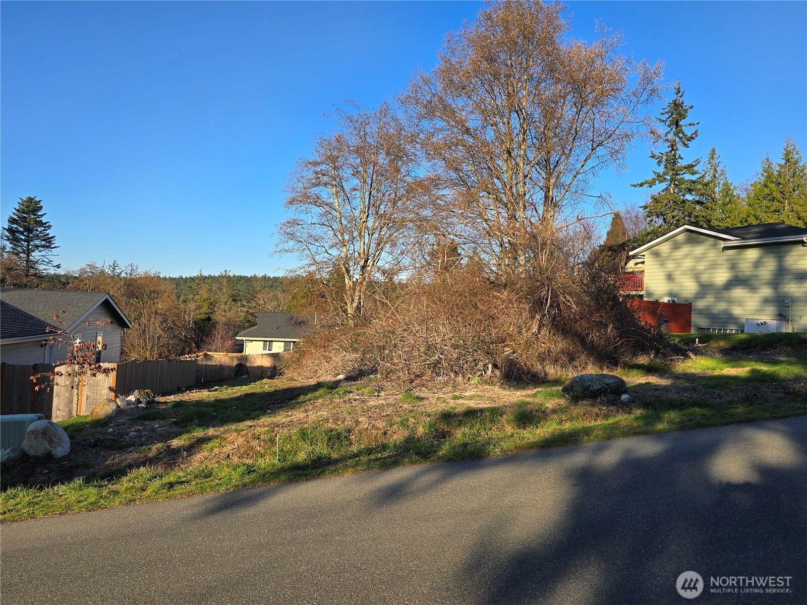 16 Deception Circle Oak Harbor WA 98277