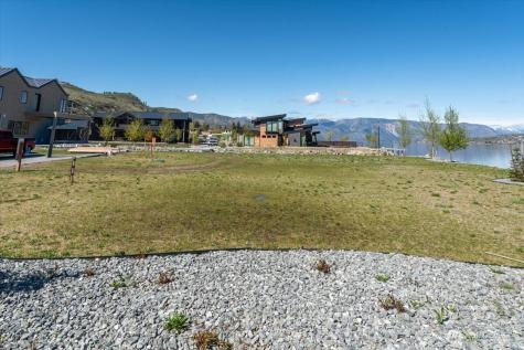 105 Bass Lane Chelan WA 98816