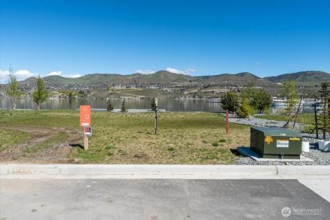105 Bass Lane Chelan WA 98816