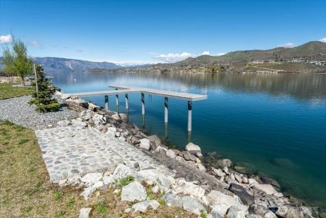 105 Bass Lane Chelan WA 98816