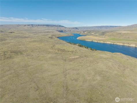 1163 Strahl Canyon Road Grand Coulee WA 99133
