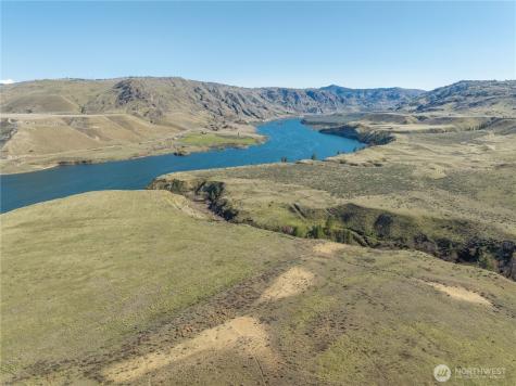 1163 Strahl Canyon Road Grand Coulee WA 99133