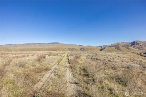 1163 Strahl Canyon Road Grand Coulee WA 99133