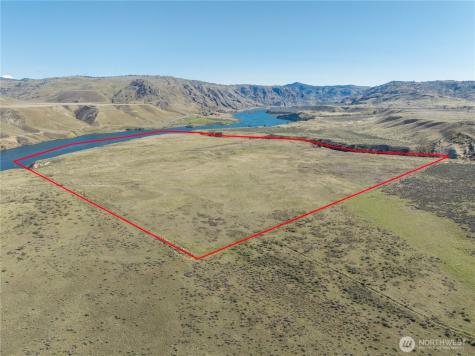 1163 Strahl Canyon Road Grand Coulee WA 99133